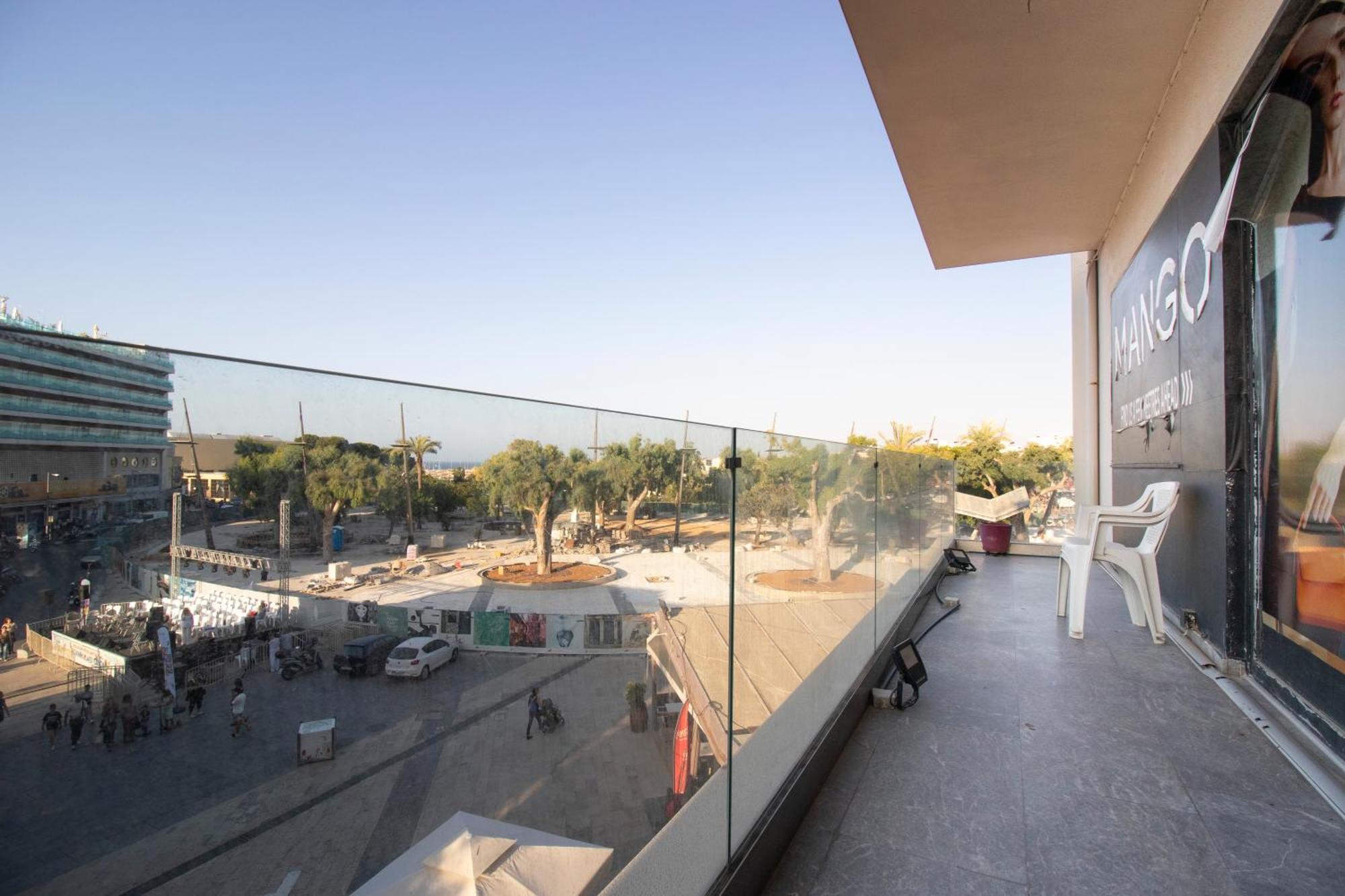 Modern City Apt In The Heart Of Heraklion Buitenkant foto